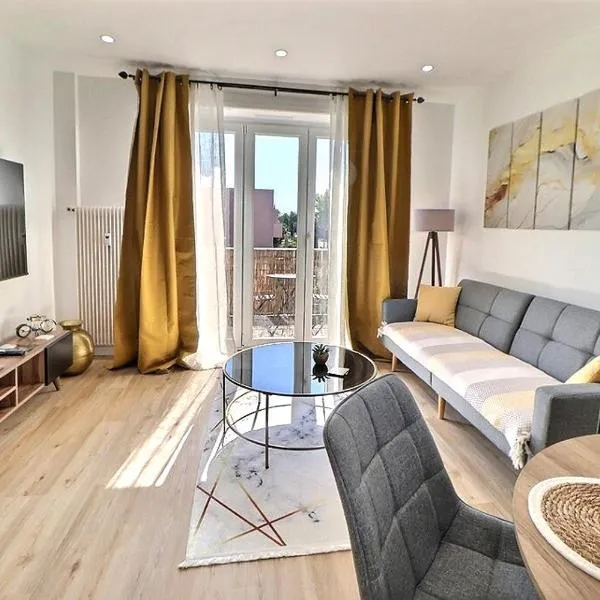 Appartement Moderne et Cosy avec Balcon - Parking Gratuit - Netflix，位于Logelbach的酒店