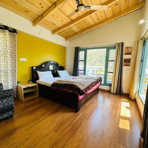 Nature's Retreat Homestay，位于Mugāra的酒店