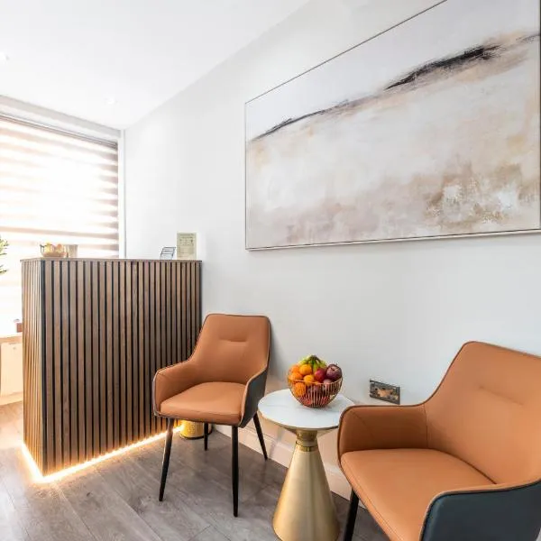 MARINA HOTEL London，位于伦敦的酒店