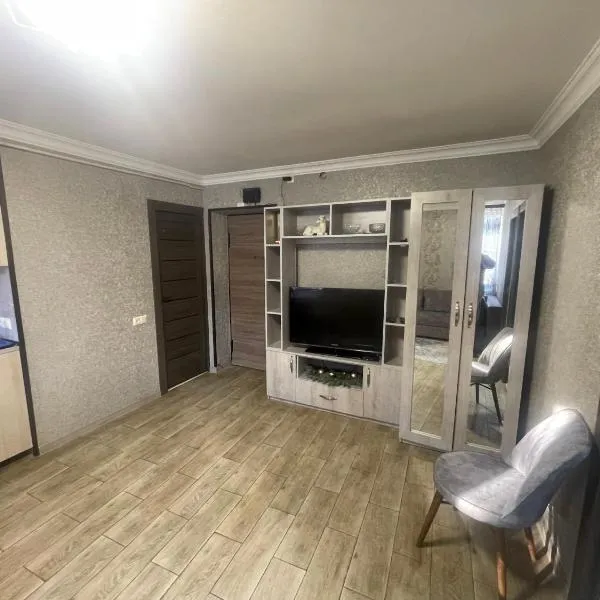 Двухкомнатная квартира，位于杰尔穆克的酒店