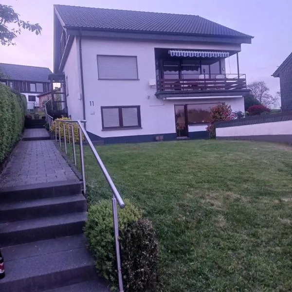 Ferienwohnung im Bergischen，位于奥弗拉特的酒店