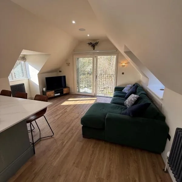 Dukes Flat，位于Ampney Saint Peter的酒店