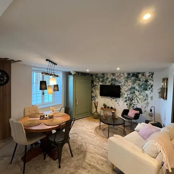 La Petite Bohème, sauna，位于Lorquin的酒店