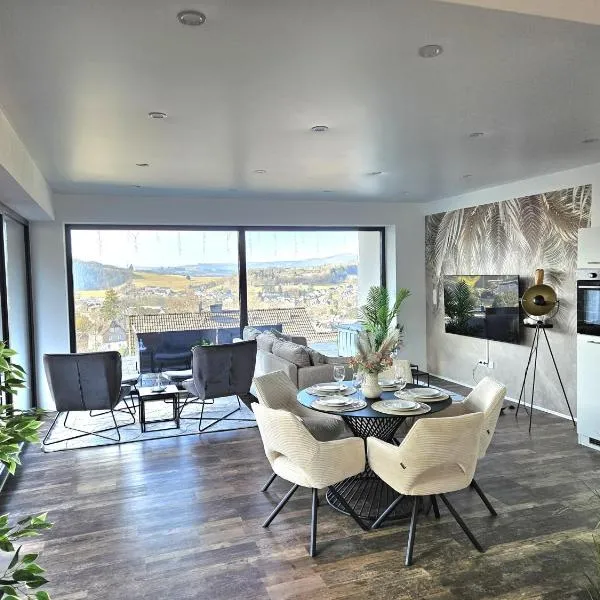 Wohnung mit großer Terrasse und Stadtview，位于巴特贝勒堡的酒店