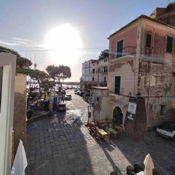 Cantone Studio On The Beach，位于切塔拉的酒店