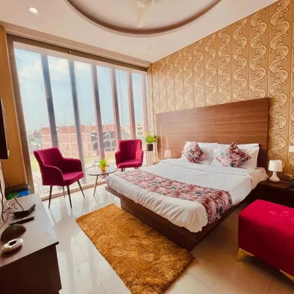 Hotel Starlet Prime，位于钱德加尔的酒店
