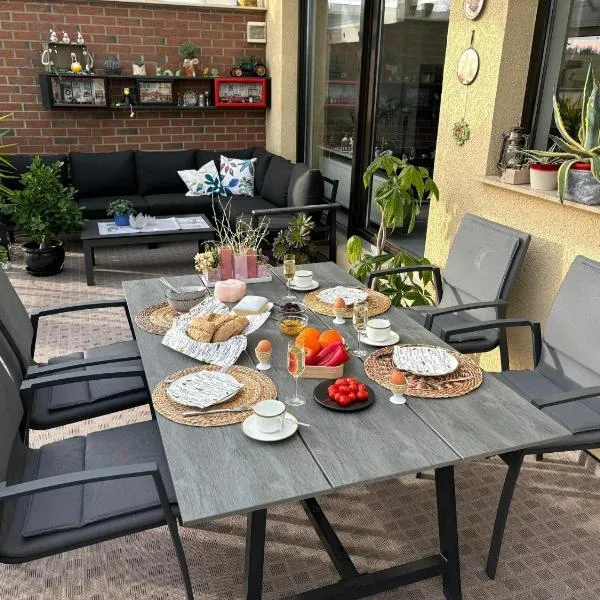 Bed & Breakfast Birgit Fröhlich，位于Gröst的酒店