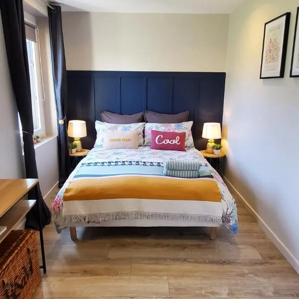 Vieille Fermette BnB chambre prive，位于Waben的酒店