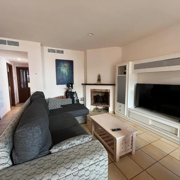 Charming duplex in Hacienda del Álamo，位于弗安特阿拉莫的酒店