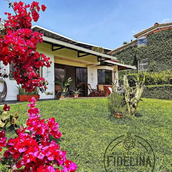 Casa Campestre Sta Rosa de Cabal，位于圣罗莎德卡瓦尔的酒店