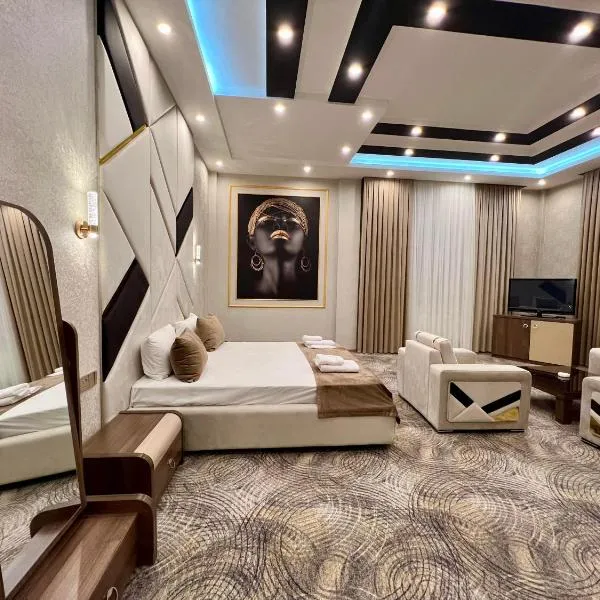 Royal Mansion Hotel，位于巴库的酒店
