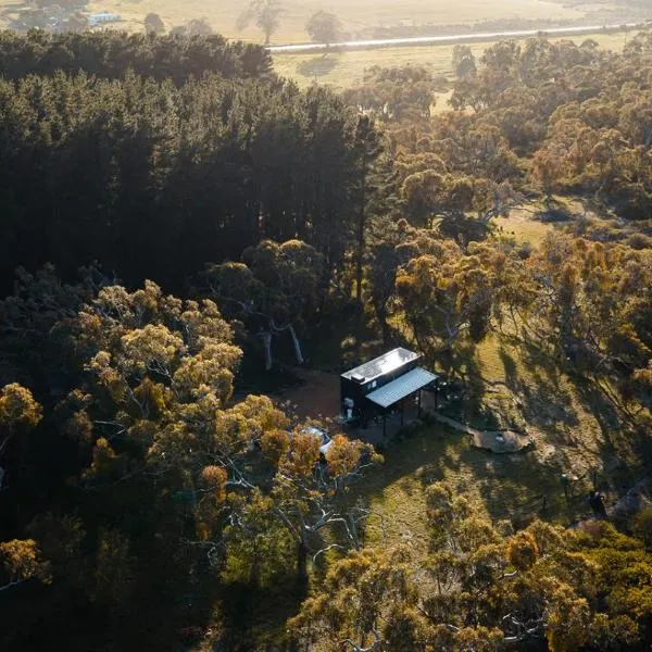 Sandy Hill Forest Tiny Home，位于Yankalilla的酒店