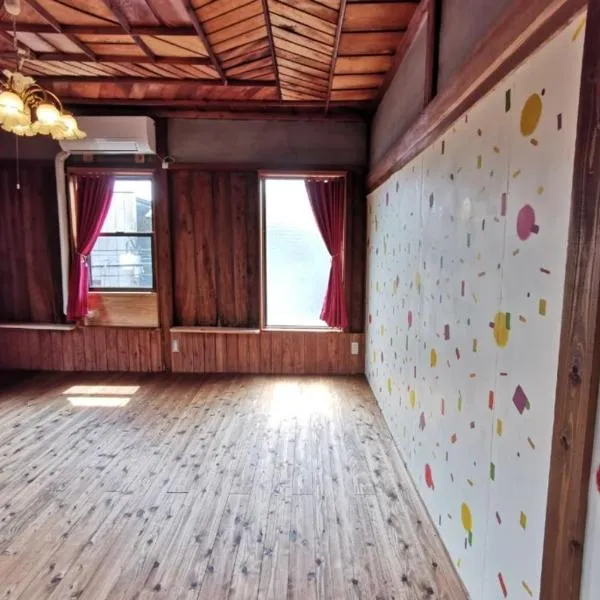guesthouse横川kito，位于雾岛市的酒店