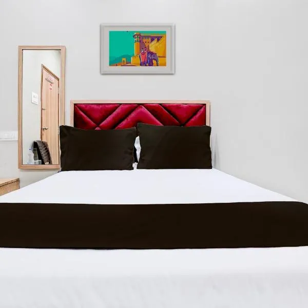 Hotel O Divine Fine Dine Lodging And Boarding，位于孟买的酒店