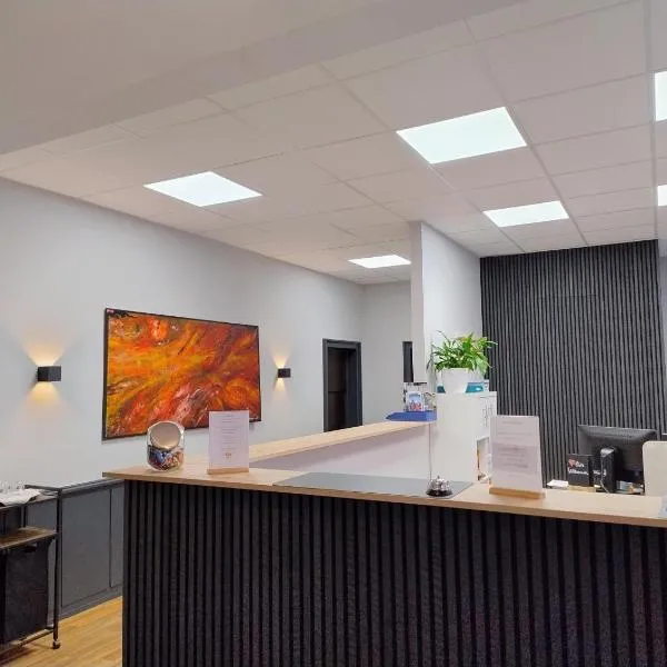 Hotel Walzwerk，位于迪林根安得萨尔的酒店
