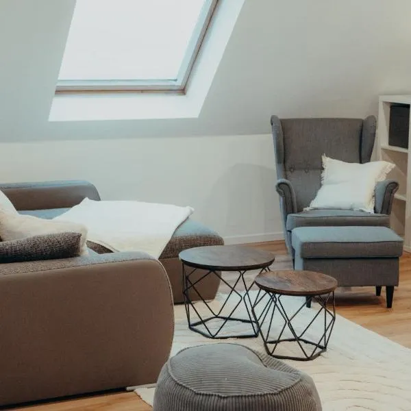 EifelNest Blankenheim，位于布兰肯海姆的酒店