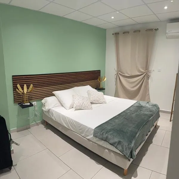 Hébergement sous les tropiques，位于圣罗斯的酒店