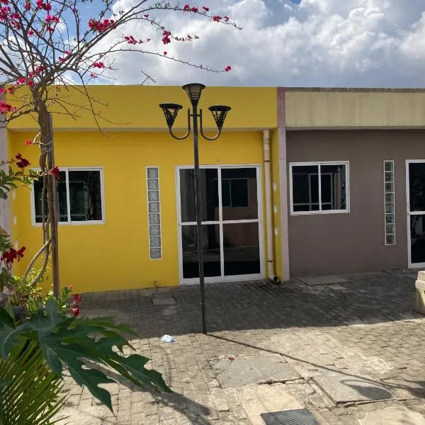 Economize e aproveite a região ou descanse para o voo - 24h，位于马塞约的酒店