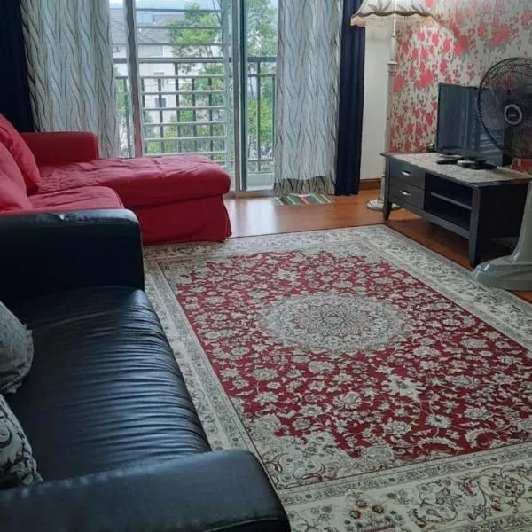 Ratu Musleem Homestay，位于瓜拉雪兰戈的酒店