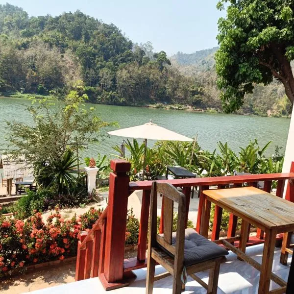 Nam ou view villa，位于Nongkhiaw的酒店