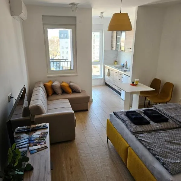 Apartman NATALIJA，位于苏博蒂察的酒店