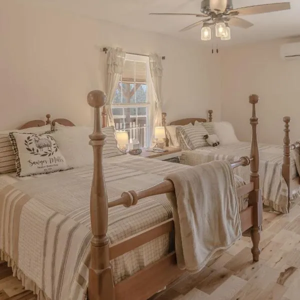 The Inn at Beulah Farm - The Pen，位于Whitley City的酒店