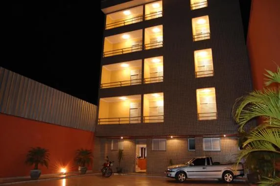 Minas Hotel Unidade Rodovia，位于Cachoeira do Brumado的酒店