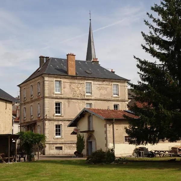 La Distillerie 1881，位于Aillevillers-et-Lyaumont的酒店