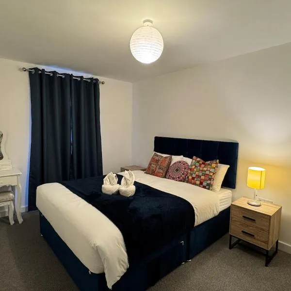 town centre 3, 1st floor, king bed entire flat，位于亨廷登的酒店