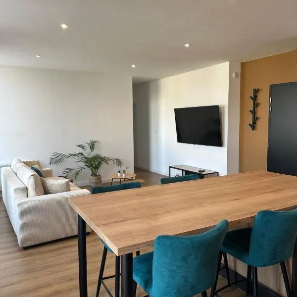 Appartement de la gare，位于勒米尔蒙的酒店