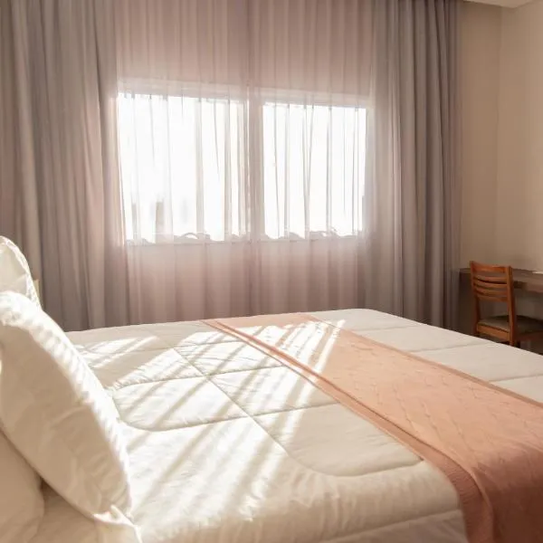 KEEP SUÍTES HOTEL，位于陶巴特的酒店