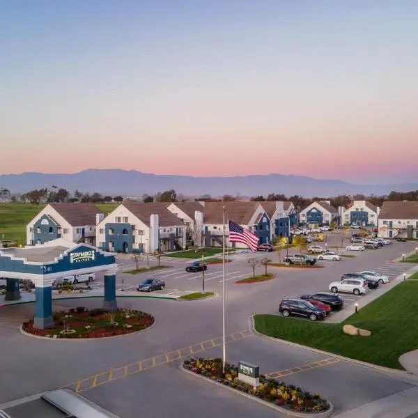 Staybridge Suites Oxnard - River Ridge by IHG，位于奥克斯纳德的酒店