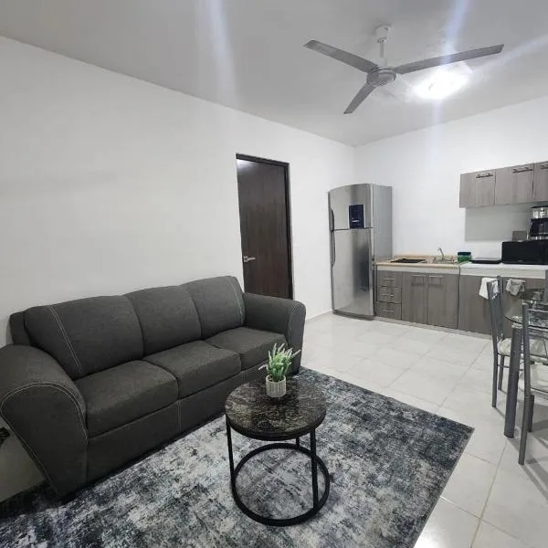 Hotel Suites La Maya，位于梅里达的酒店