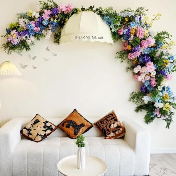 The Floral Retreat N3w Cozy High floor Beacon Executive Suite，位于乔治市的酒店