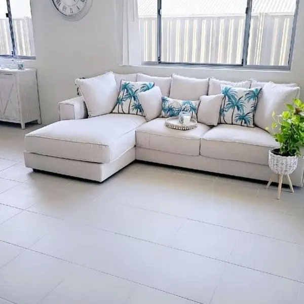 Eglinton Elegance - Hamptons Retreat，位于扬切普的酒店