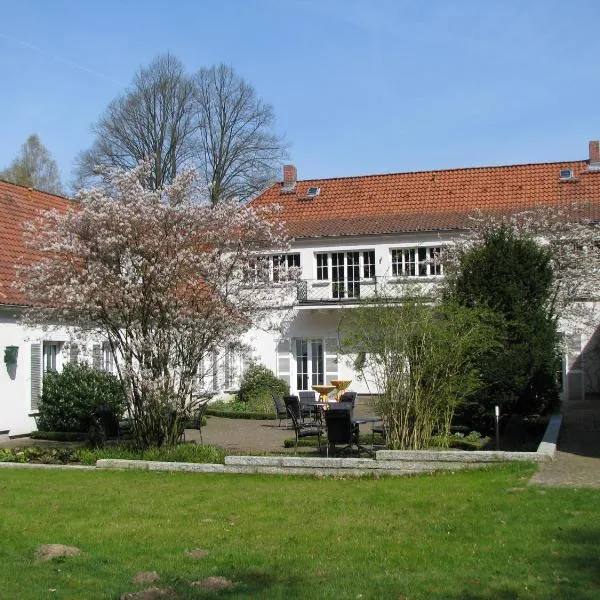 Gästehaus Villa Wolff，位于Bomlitz的酒店