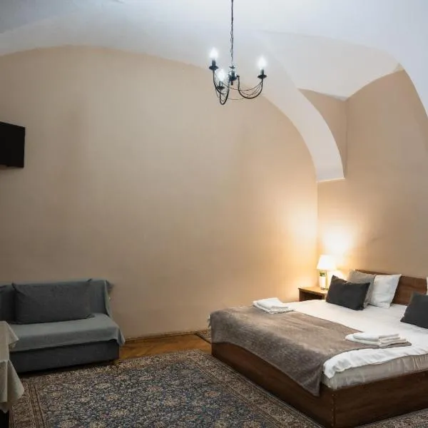 Cluj Memorandumului Apt ultracentral cu parcare privata，位于克卢日-纳波卡的酒店
