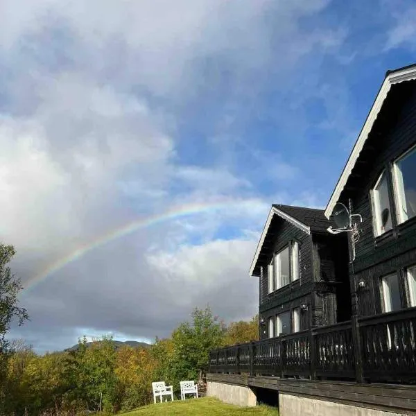 Feriehus med ti senger på Skaidi，位于哈默菲斯特的酒店
