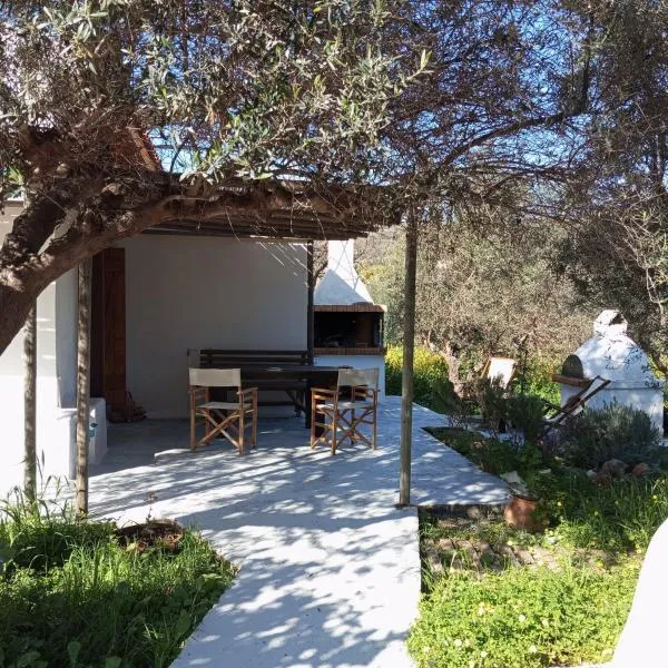 Cottage1Το μικρό σπίτι στο λιβαδι，位于锡西的酒店