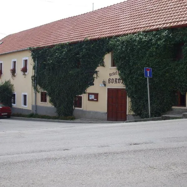 Retel Vitez Vendégház，位于Komlóska的酒店