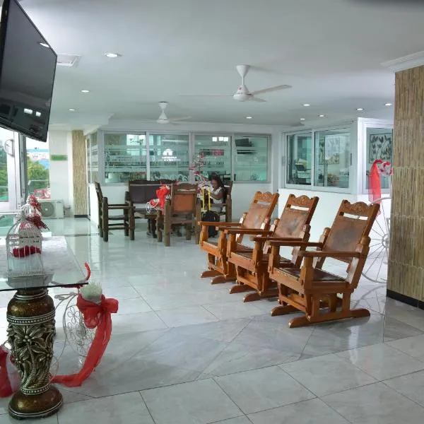 Hotel Cartagena Comfort，位于卡塔赫纳的酒店