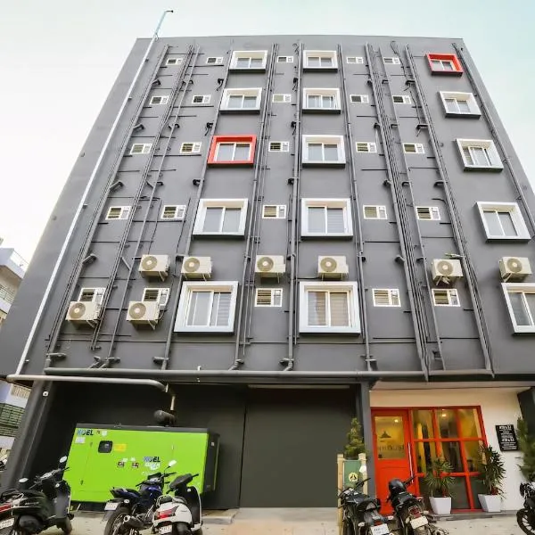 RG Suites Sarjapur，位于班加罗尔的酒店