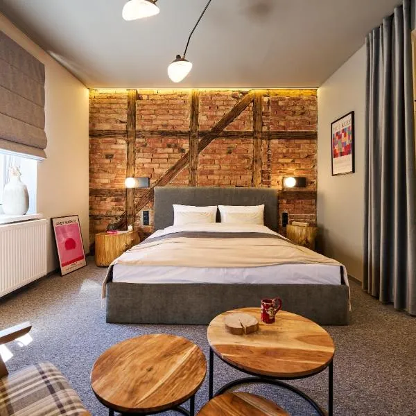 apartHotel Sobieskiego 9，位于雷布尼克的酒店