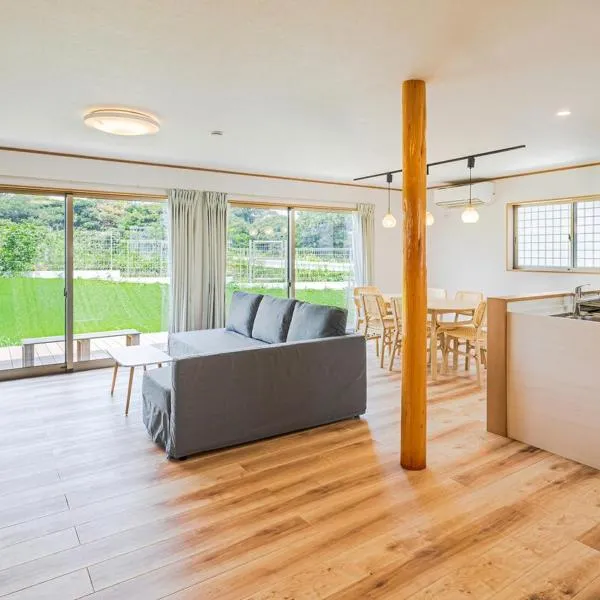 三浦海岸 SeaLightVilla B棟，位于三浦市的酒店