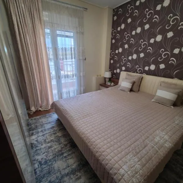 Effis Home Kastoria - Comfort and Serene Environment，位于卡斯托里亚的酒店