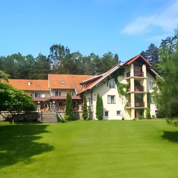 Kosewo 78 Family Hotel & Spa，位于Kosewo的酒店