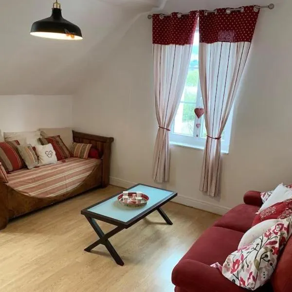 maison delalonde Autun centre charmant meublé 5 places，位于欧坦的酒店
