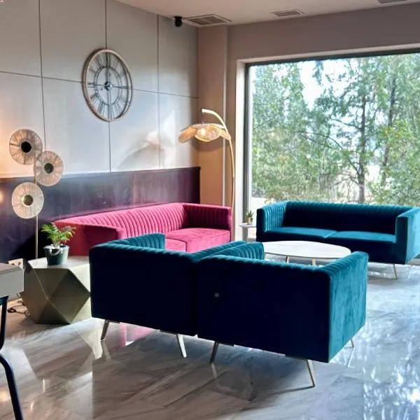 Hotel Ignacio - PalomarGroup，位于奇瓦的酒店