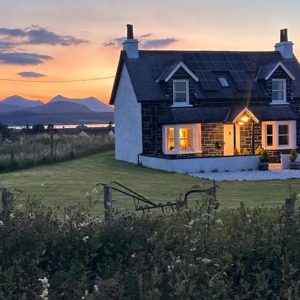 Knockenhooley Cottage，位于Breakish的酒店