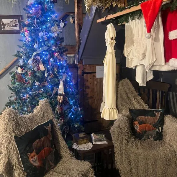 Travel Back in Time Fairy Cottage on the Cobbles an Experience Property，位于哈沃斯的酒店